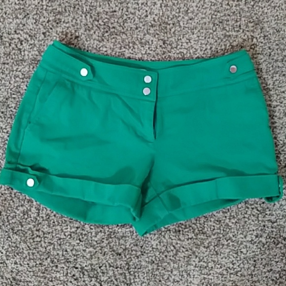 Shorts - Picture 1 of 4